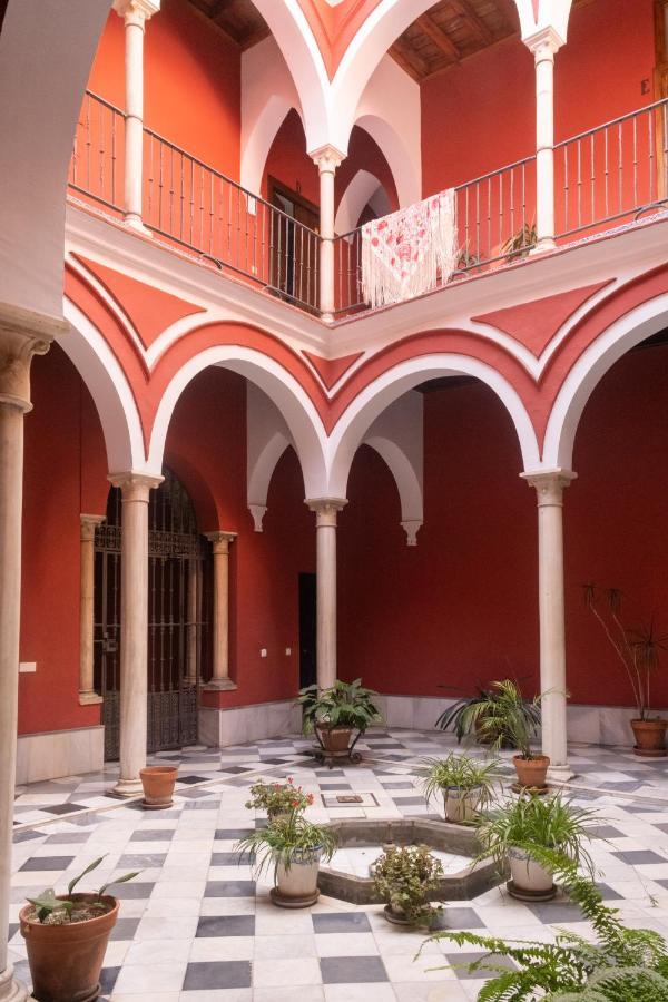 Casa Palacio Dona Guiomar Seville Exterior photo
