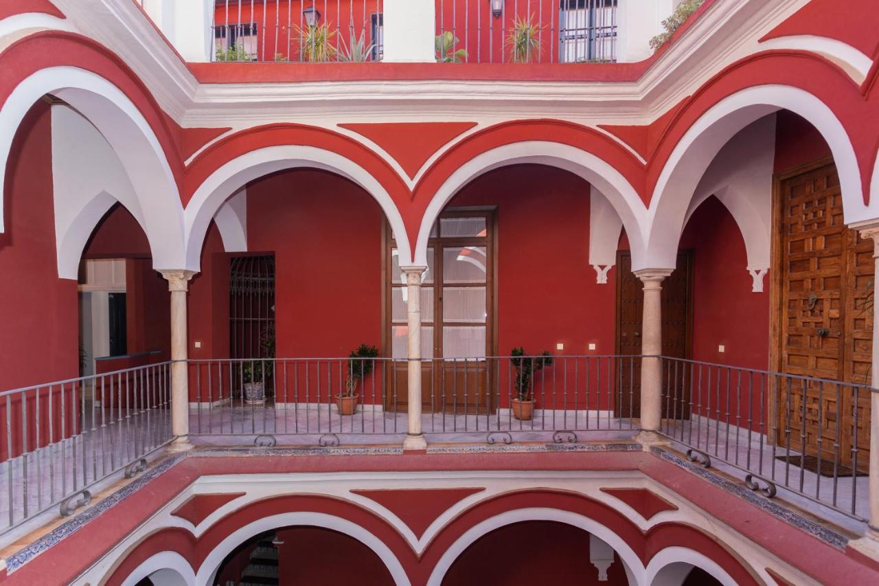 Casa Palacio Dona Guiomar Seville Exterior photo